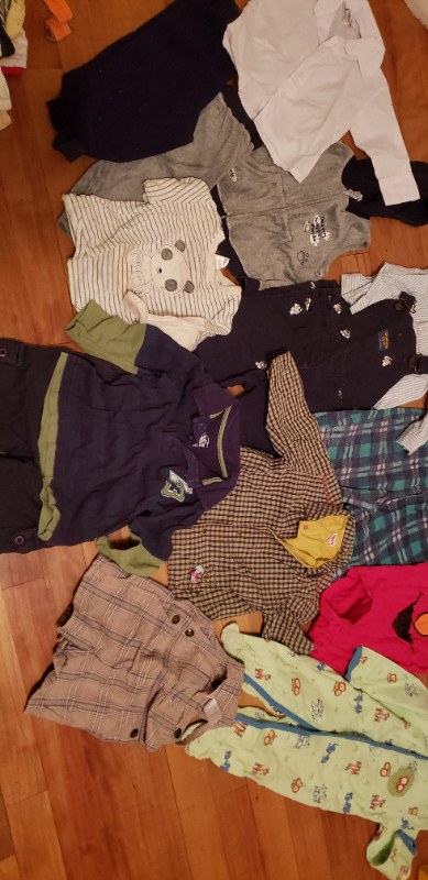Lot de vêtements 12 mois garçon dans Vêtements - 9 à 12 mois  à Ville de Montréal