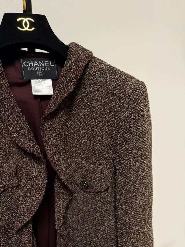 Chanel Vintage jacket 62864362964995124
