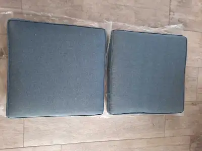 2 coussins bleu neufs pour l exterieur, View more