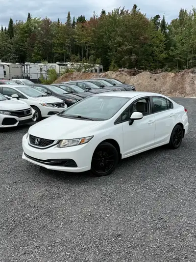 HONDA CIVIC LX 2013 ÉTAT MÉCANIQUE : Le véhicule a été inspecté et nous avons effectué quelques répa...