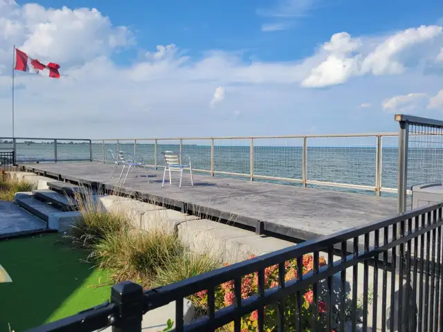 Lake St. Clair Waterfront Cottage for rent with Boat Docking in Ontario in Canada - Image 3
