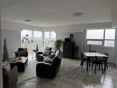 LEASE TAKEOVER *girls only* Need a lease takeover for January 1st, 2026 4 all female roommates, 3 in...