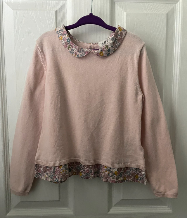 H&M Girl’s sweater with floral shirt collar and ruffles  (4-6T) in Clothing - 4T in City of Toronto