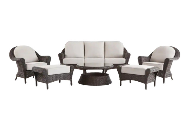 New In The Box CANVAS Summerhill Outdoor Patio Conversation set in Patio & Garden Furniture in Mississauga / Peel Region