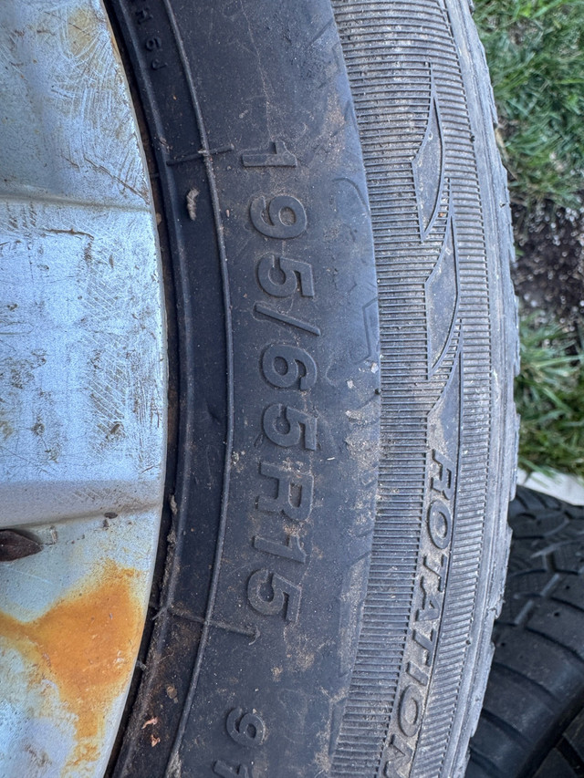 195/65R15 Used Tires $120 OBO in Tires & Rims in Mississauga / Peel Region - Image 2
