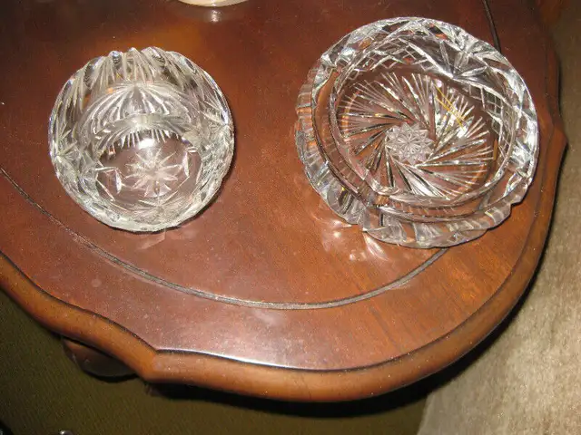 CHANDELIERS, VASES, CENDRIERS CRYSTAL VERRE, CHANDELLES, FLACON in Other in Laval / North Shore - Image 7