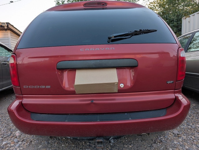 2003 Dodge Caravan in Cars & Trucks in Calgary - Image 4