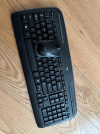 Logitech wireless keyboard and mouse set 