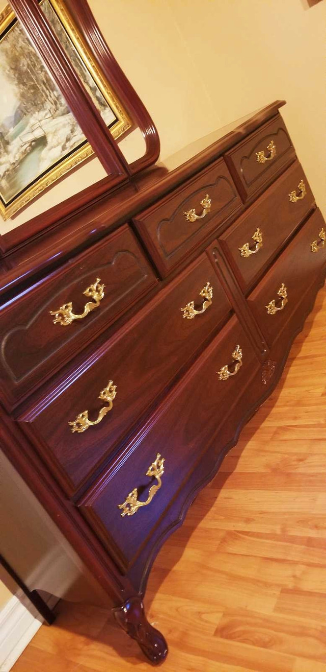 NEW Mahogany FRENCH PROVINCIAL DRESSER in Dressers & Wardrobes in Windsor Region - Image 3
