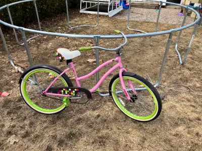 Vélo pour femme (Huffy Cranbrook Cruiser), View more
