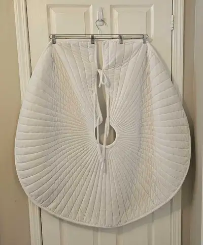 White Tahari Home Christmas Tree Skirt, View more
