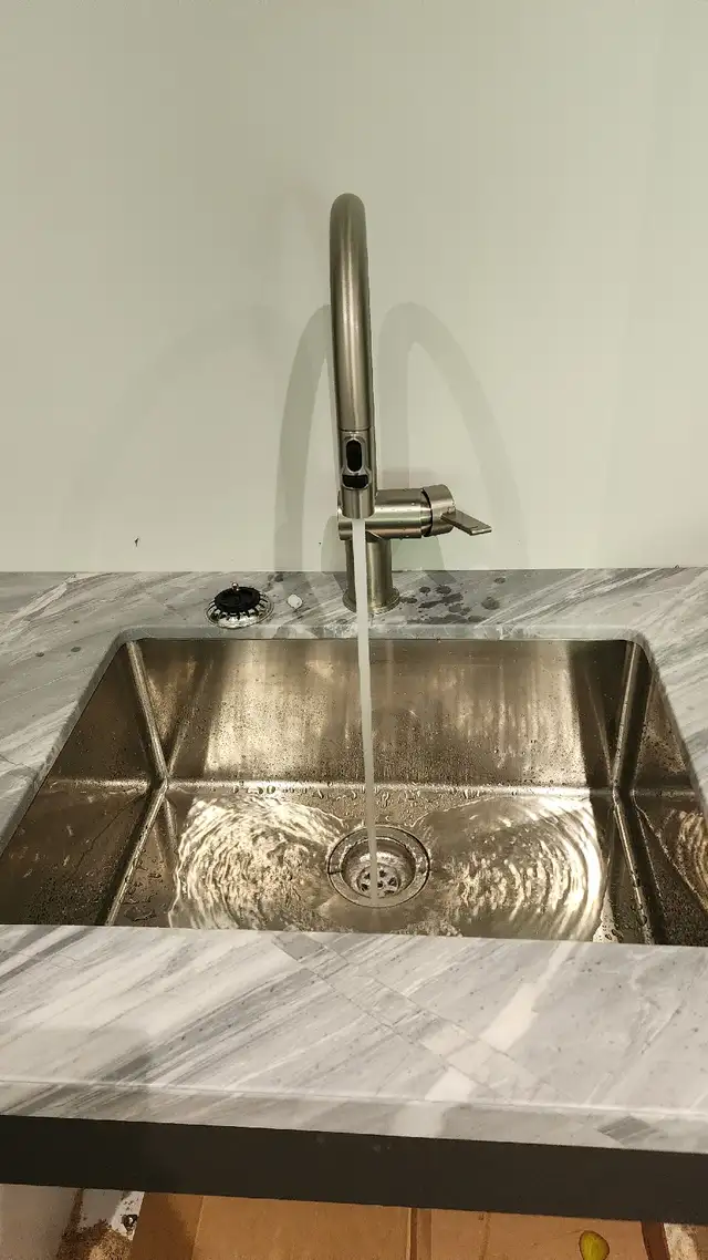 Plumber for you're needs!!64959953475075123