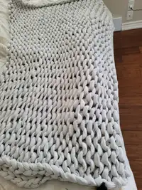 Silk & Snow weighted blanket - original $150