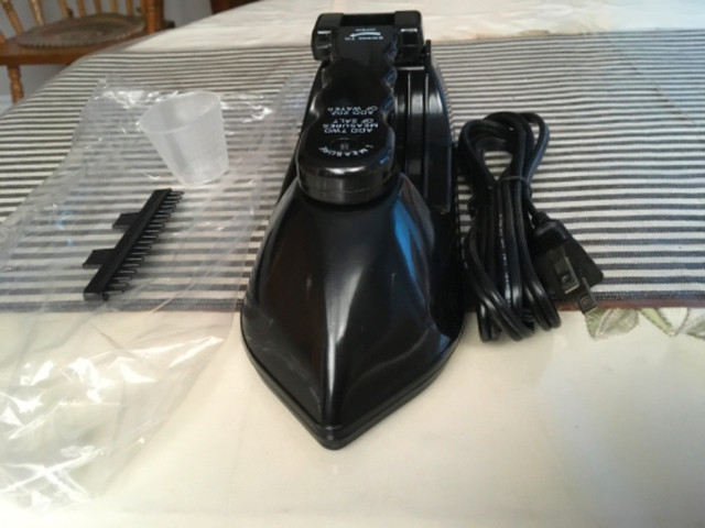 NEW JC808 HNH Steamer, Colour Black, Lite Travel Size, 120V in Irons & Garment Steamers in Oakville / Halton Region