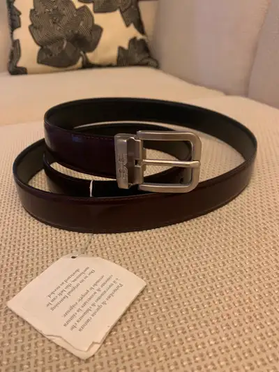 AUTH Salvatore Ferragamo Gancini Leather Mens Belt! Size 38-44, View more