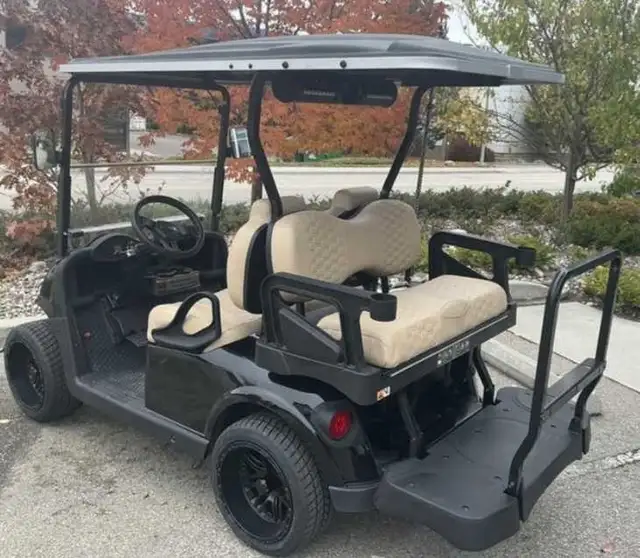 Golf Cart 4 seat lithium electric in Golf in Prince George - Image 4