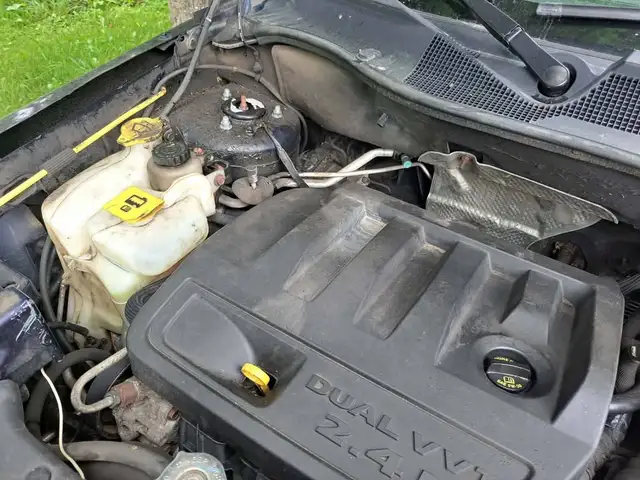 Jeep Patriot 2012 à vendre POUR LES PIÈCES in Auto Body Parts in Rimouski / Bas-St-Laurent - Image 5