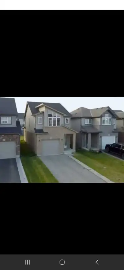 - Newly built home -Walking distance to Food Basics, Shoppers Drug store, Dollarama and more. -10 mi...