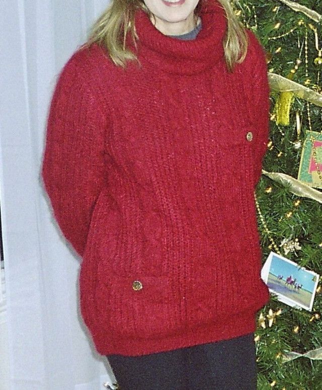 SKI lovers - Pure mohair twin sweater set burgundy red $ 75 in Women's - Tops & Outerwear in Mississauga / Peel Region
