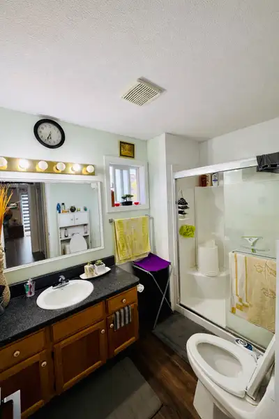 Private Furnished Room Available for Rent - ONLY FOR GIRLS from APRIL 1st A clean and well-maintaine...