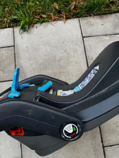 UppaBaby Mesa Car Seat Dual Tech™ - Greyson, View more