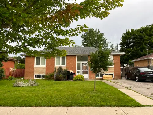 Don't miss this incredible opportunity to rent a stunning 3 bedroom bungalow in the town of Milton O...