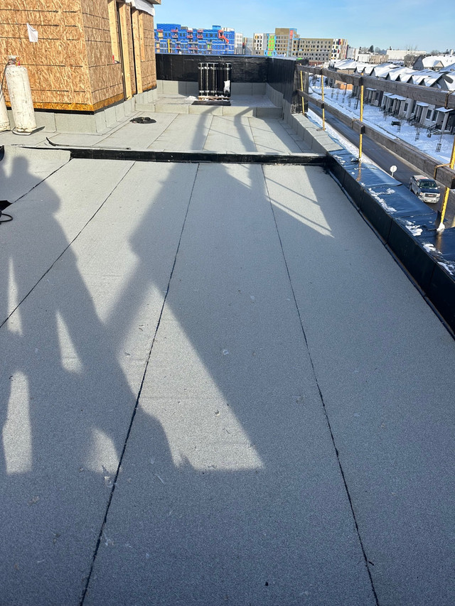 Roofing/ flat roofing foreman / roofers and labourers  in Roofing in Ottawa - Image 4