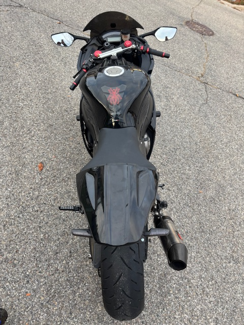 2011 KAWASAKI NINJA ZX10r in Sport Bikes in City of Toronto - Image 5