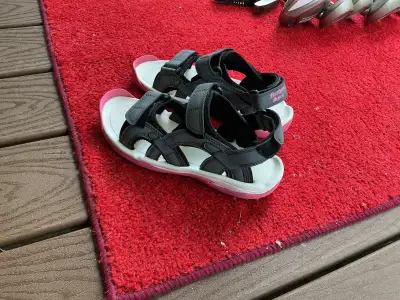 Golf sandals and golf shoes and golf bag, View more