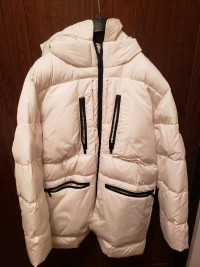 DkNY Mens Quilted Parka With Sherpa  Lined Hood