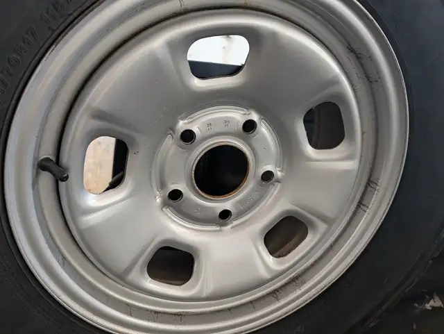 265 70R/17 YOKOHAMA WINTER TIRES in Tires & Rims in City of Toronto - Image 6