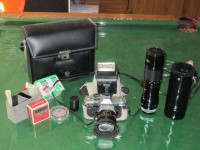 Vintage 70's Canon SLR  Camera Model FTB 1.4 Lens + 100-200 Zoom