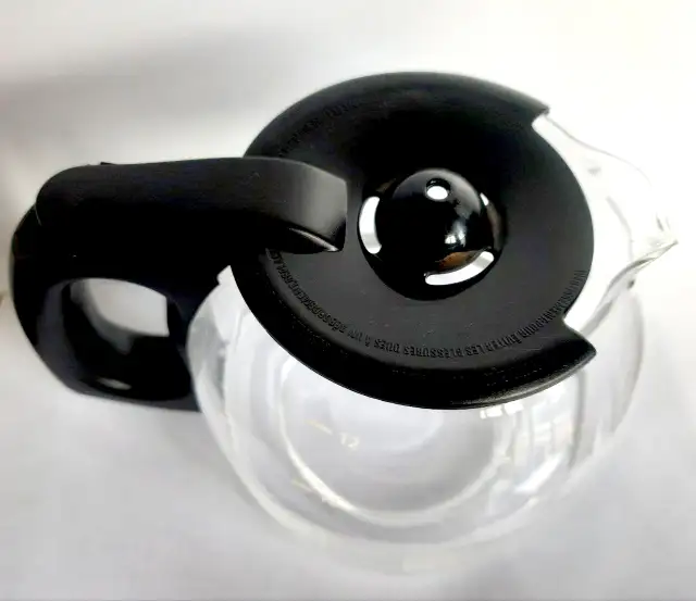 Mr Coffee Replacement Carafe 12 Cup in Coffee Makers in Burnaby/New Westminster - Image 3