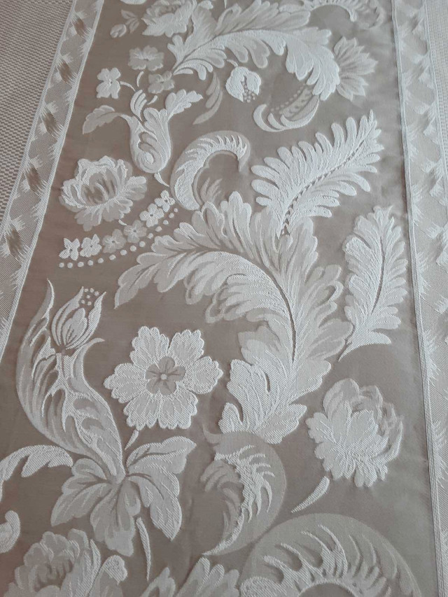 Bed Spread in Other in Dartmouth - Image 2