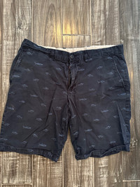 Men’s Old Navy Shorts Size 36