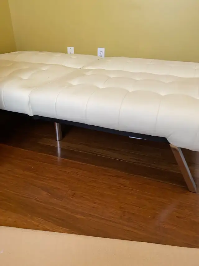 Futon couch bench in Couches & Futons in Kingston - Image 6