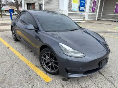 2023 TESLA MODEL 3 CLEAN TITLE, WELL MAINTAINED! LOW KM / LIKE NEW CONDITION LOADED; FULLY ELECTRIC,...