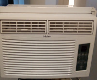 Haier 8000 BTU Air Conditioner Like New