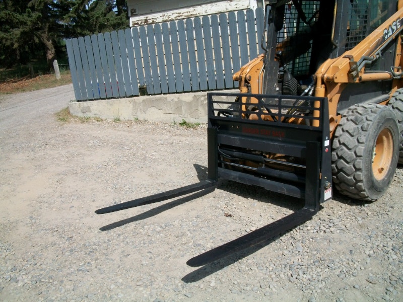 HYDRAULIC ADJUSTABLE PALLET FORKS FOR SKID STEEER LOADERS Other Calgary Kijiji