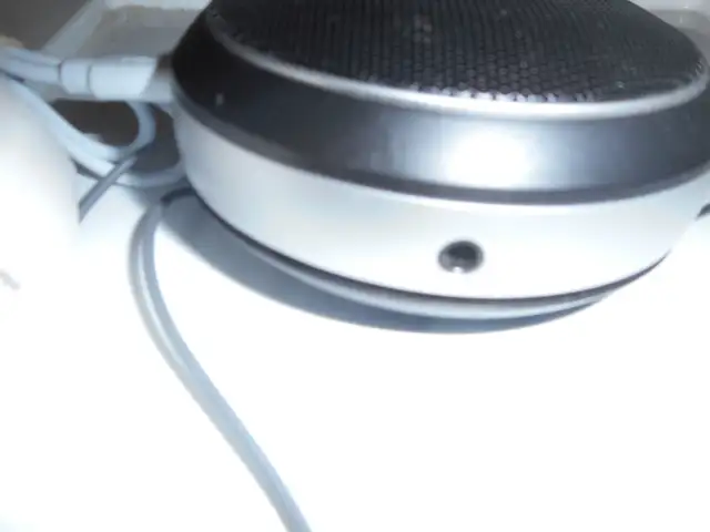 JBL Micro Wireless Portable Bluetooth Speaker Black w/ Cable, NE in Speakers in Dartmouth - Image 4