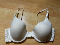 34B Sweet Nothings lightly padded underwire bra $10, lace side