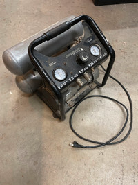 Ridgid 2.5 gal. portable compressor