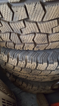 set of 4 tires  265/70/R17