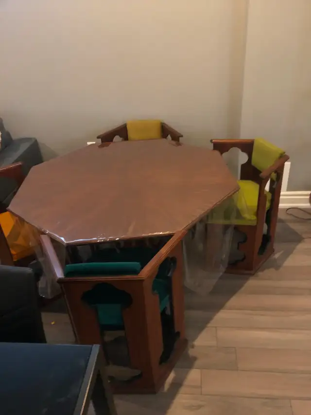 MOVING FULL GARAGE WITH GREAT STUFF in Garage Sales in Markham / York Region - Image 10