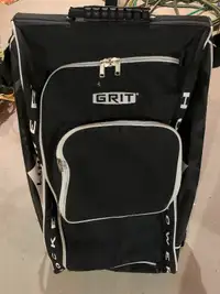 Grit Hockey Tower Bag 33” Medium Black Used