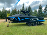 2014 Tige Z3 Wakeboat with trailer
