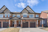 Gorgeous Move-In Ready Townhome With No Rear Neighbours!