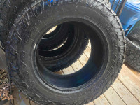 5x Toyo Open Country C/T Studded