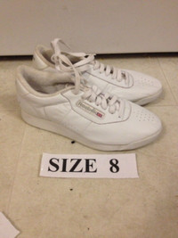 NEW Size 8 Reebok Women's Running Shoes