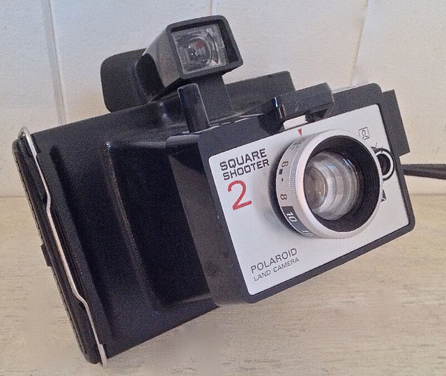 Vintage 1960. Collection. Land camera Polaroid Square shoooter dans Art et objets de collection  à Lévis